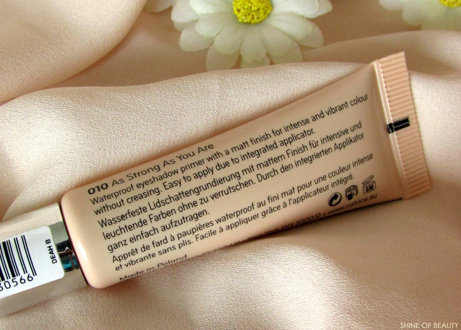 Catrice Eye Foundation eyeshadow primer — Shine Of Beauty