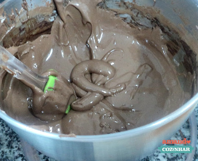 como fazer receita merengue de chocolate