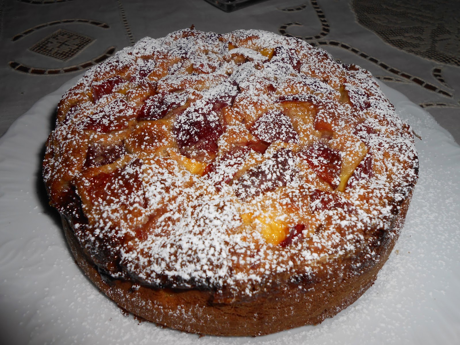 torta integrale con noci pesche