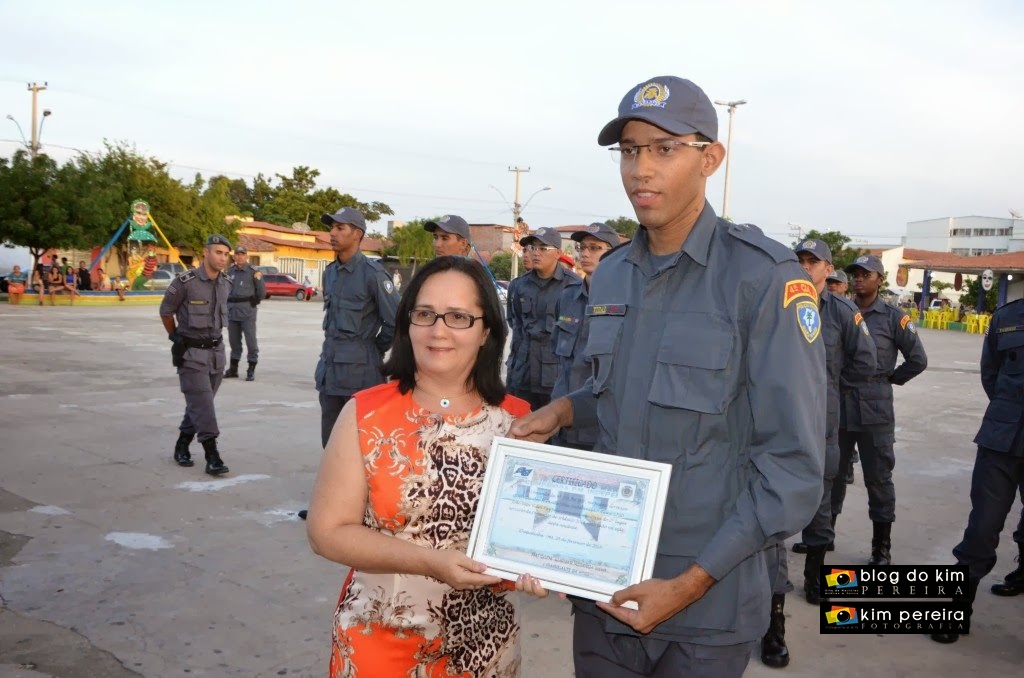 Prefeita Ducilene Belezinha é madrinha da turma de formandos da Polícia Militar