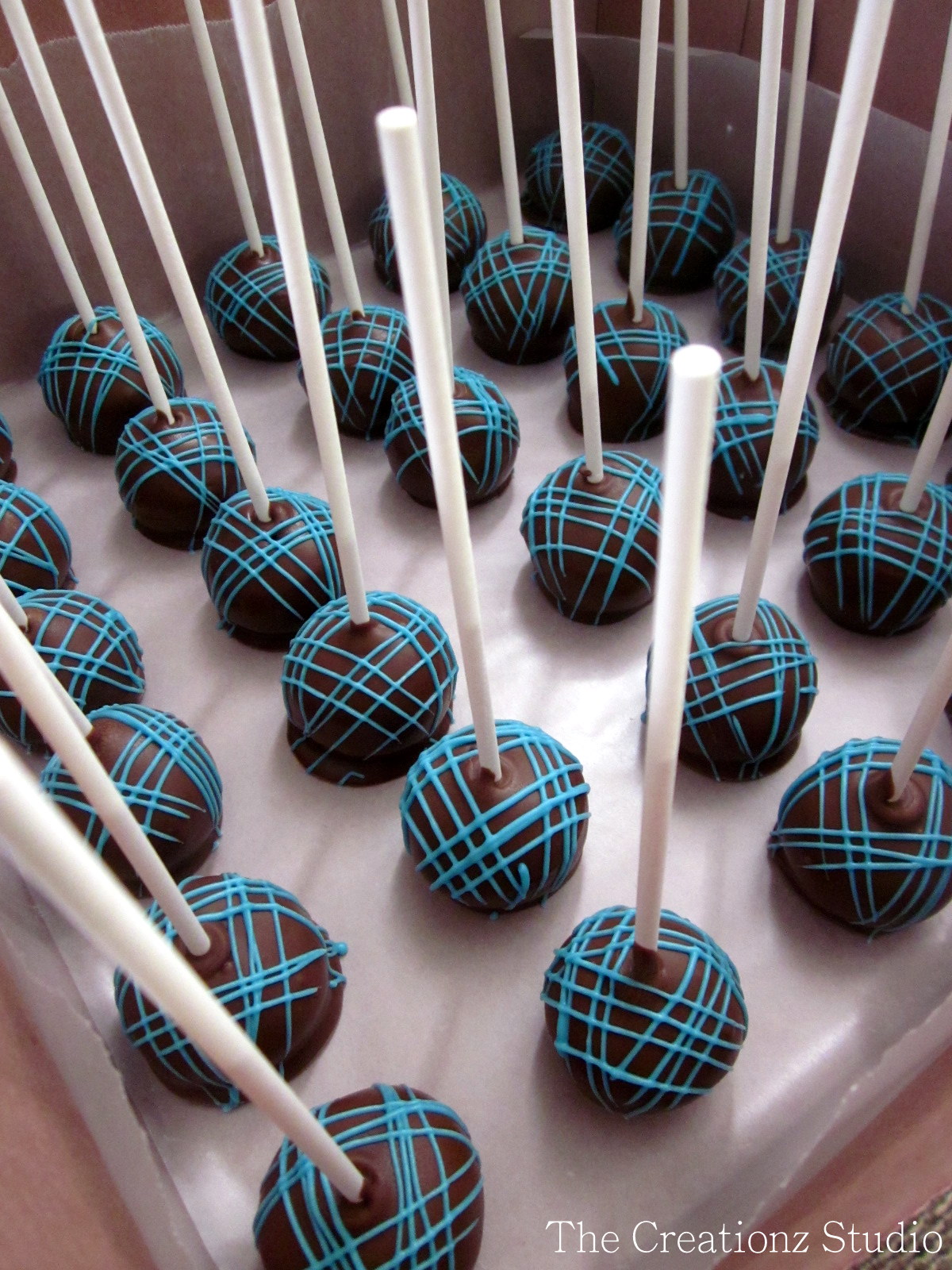 Creationz {Creationz} Baby Shower Cake Pops