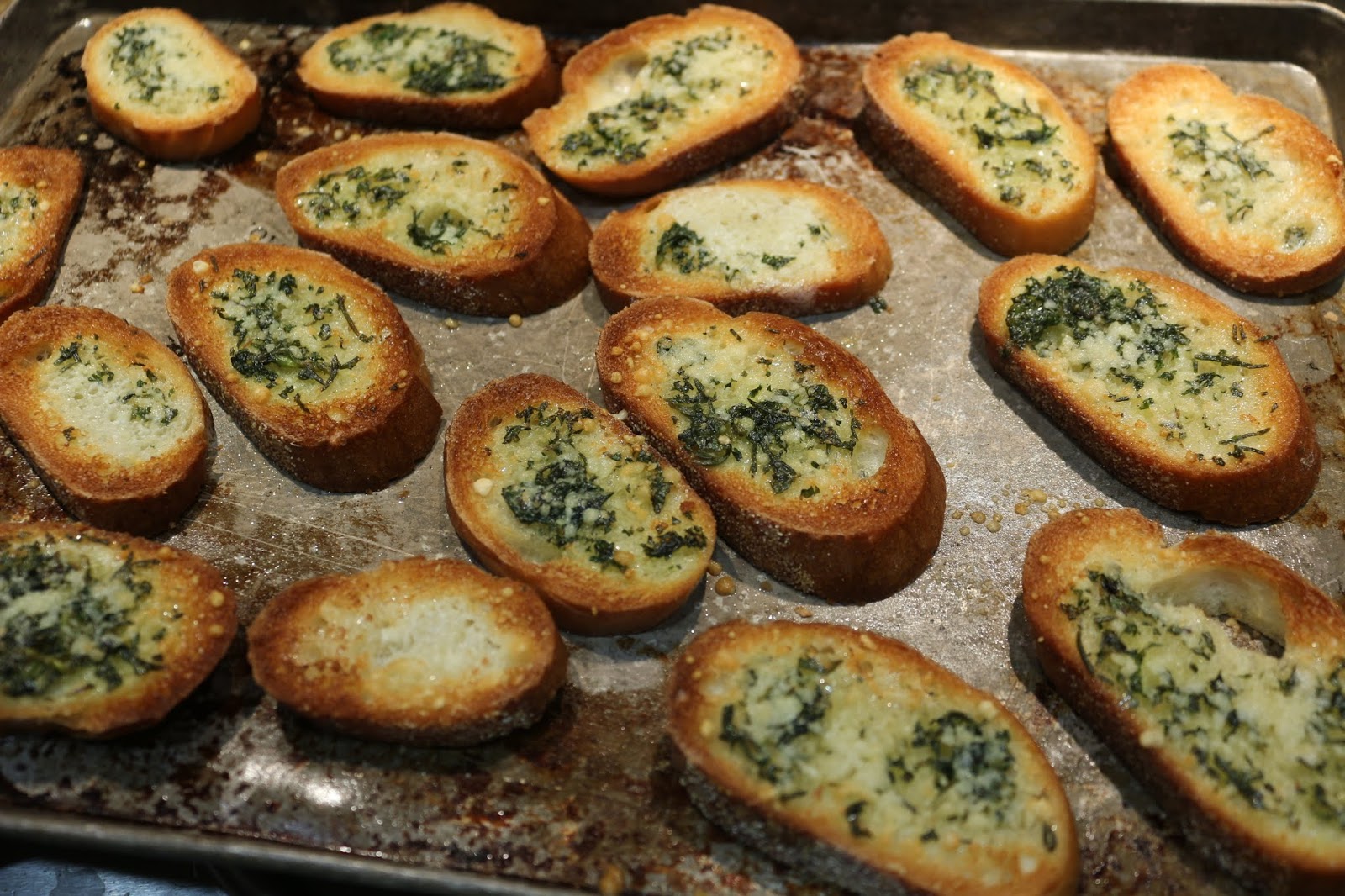 Mint Garlic Basil Toast Points