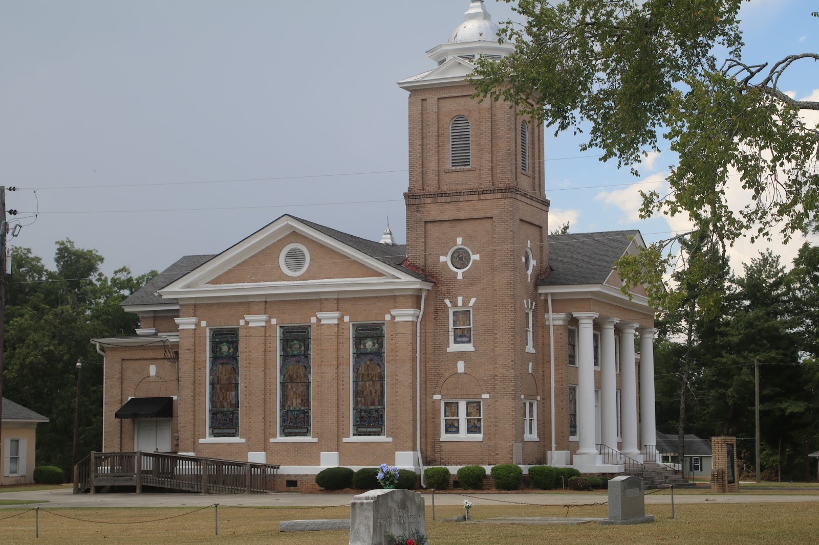 IMAGES OF OUR PAST JEFFERSONVILLE BAPTIST AND METHODIST CHURCH
