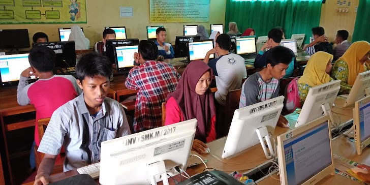 Tryout sukses UNBK SMP MTs Se Kabupaten Trenggalek