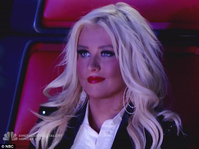 Hello christina aguilera mercedes #4