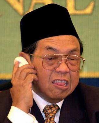 Ajudan Bill Clinton dan Gus Dur