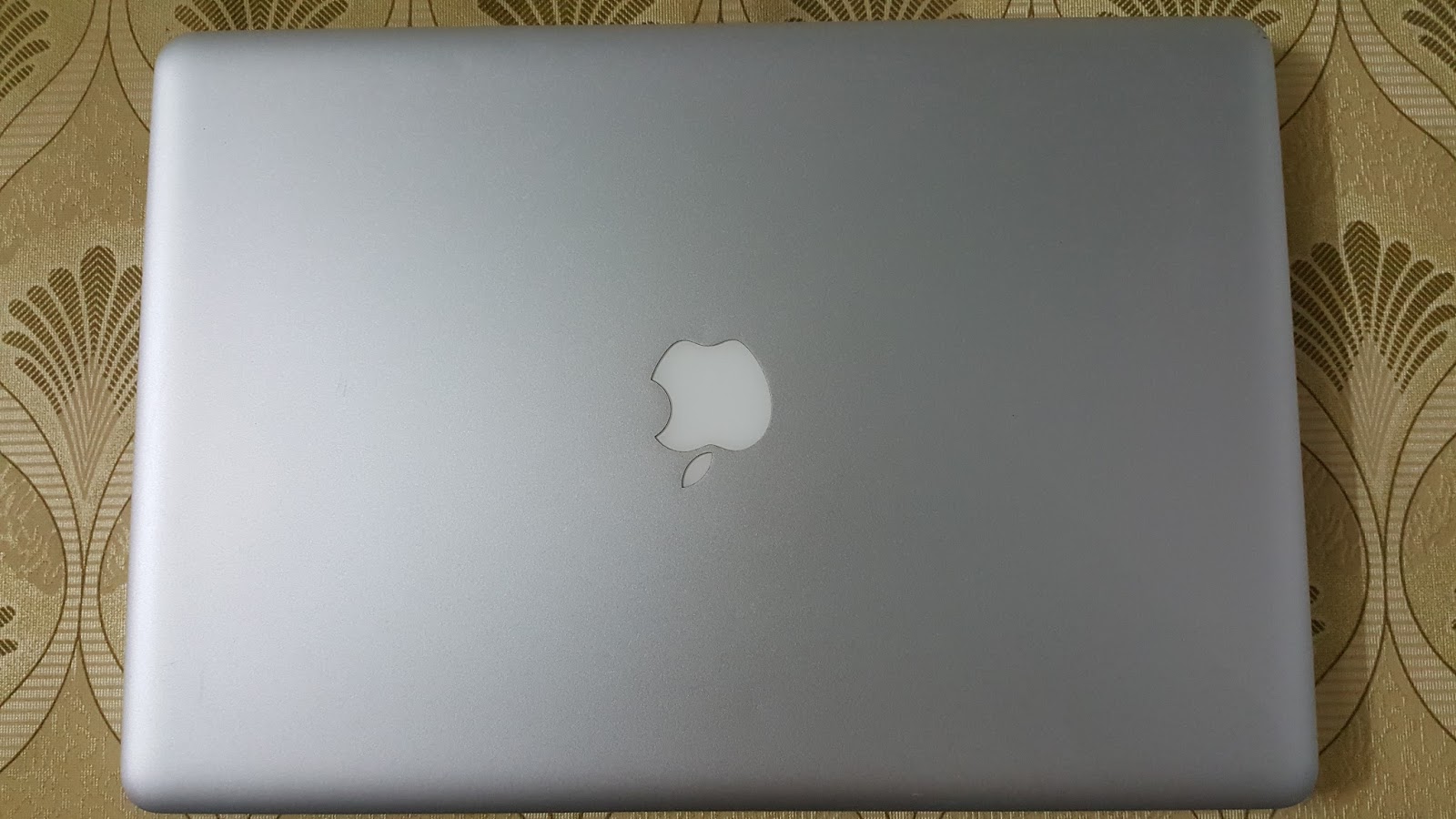 Bán Macbook Pro 15inch 2011 Lên Full Option Max Ngon