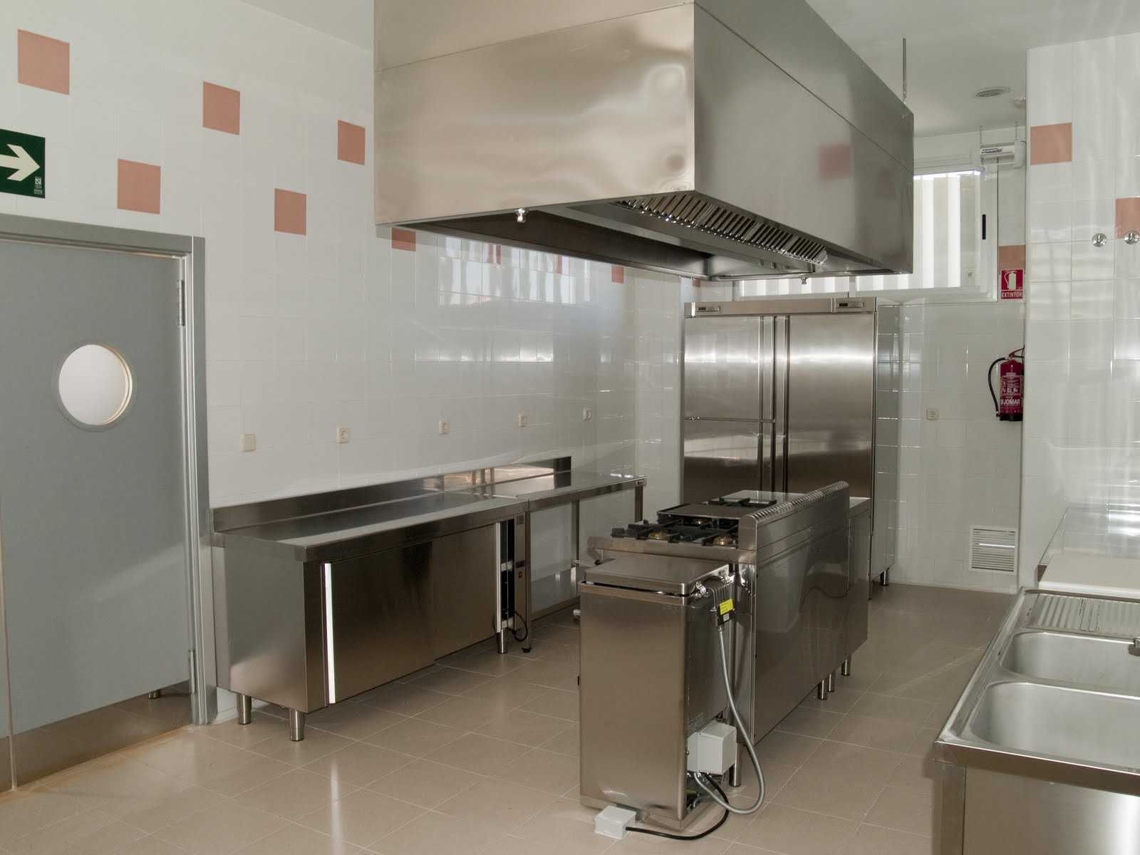 Escuela Infantil Marchamalo: La Escuela