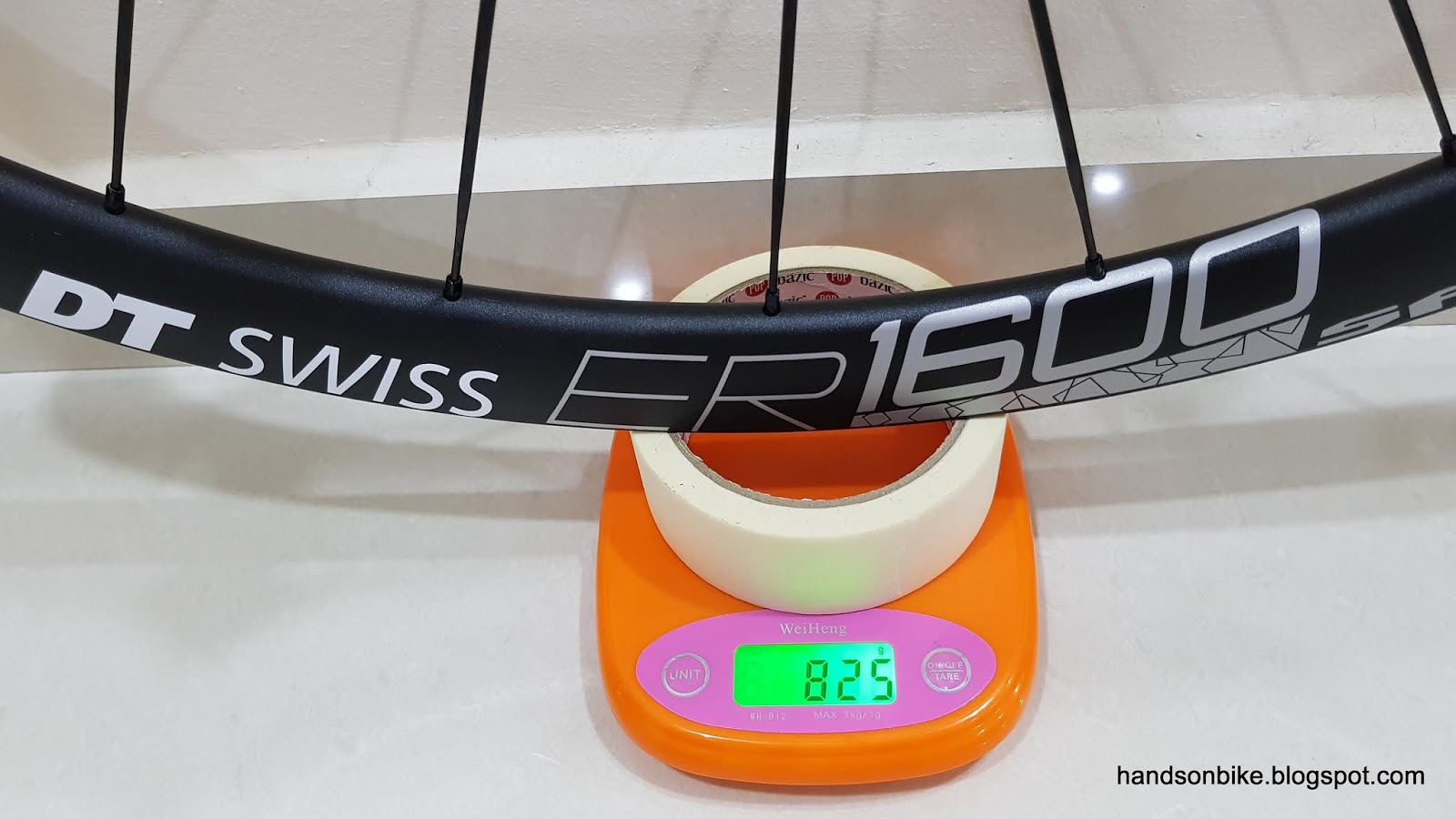 dt swiss er 1600 spline 32 disc road wheelset