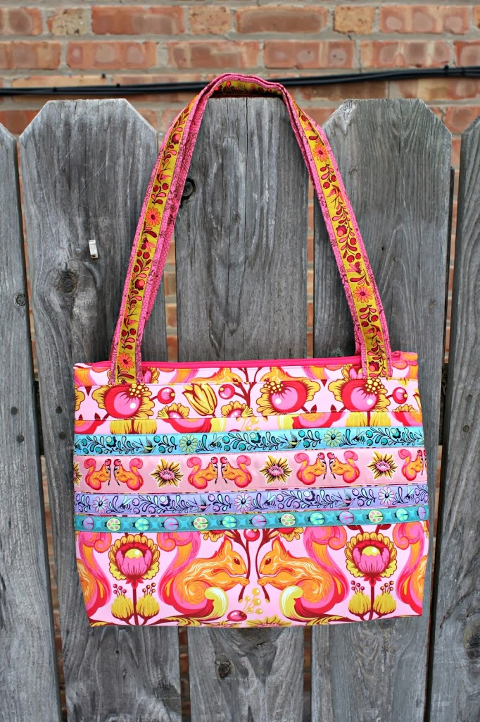Quilt Inspiration: Free pattern day: purses, handbags and zipper bags