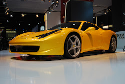 ferrari 458 yellow italia 2009 prices wallpapers frankfurt autoblog sports cars