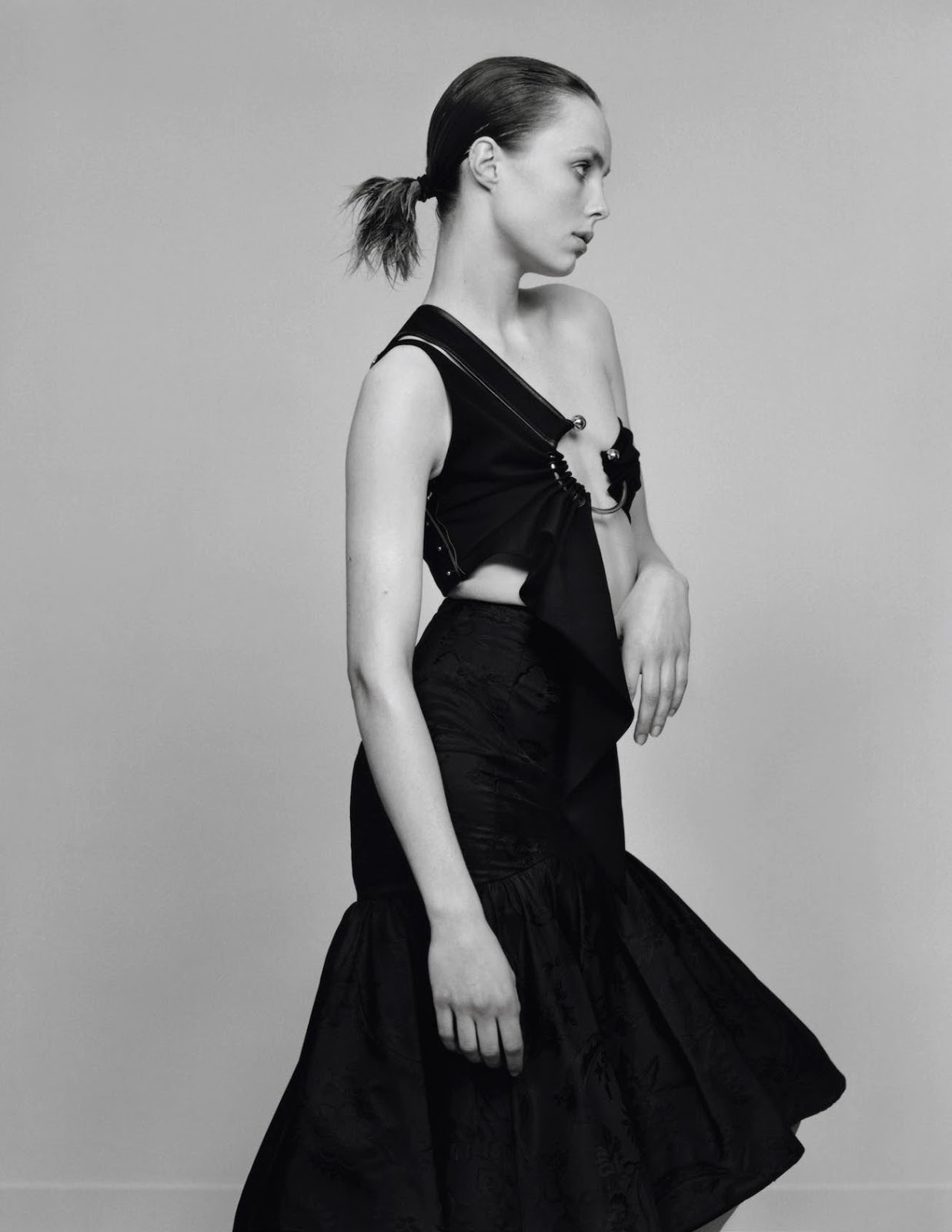 Edie Campbell By Harley Weir For Vogue Paris March 2016 Visual