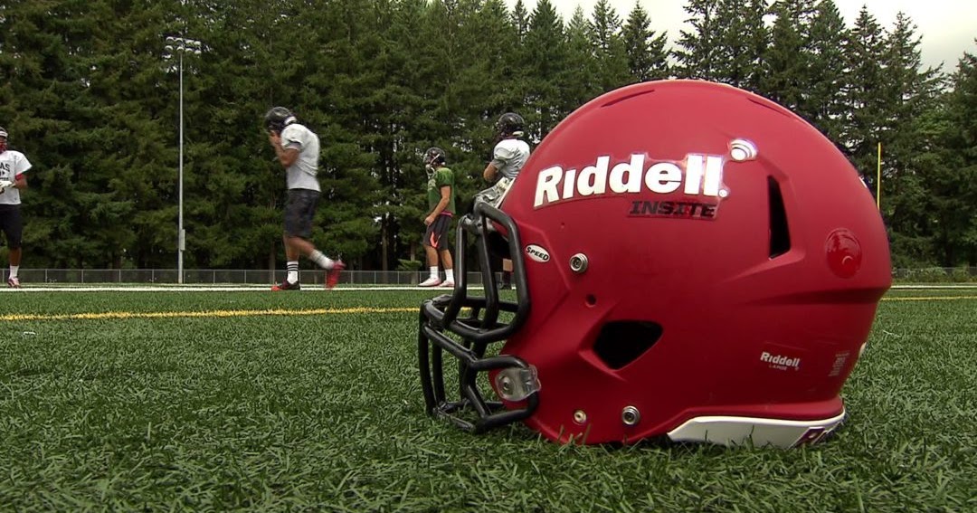 football-helmet-style-safest-youth-football-helmets