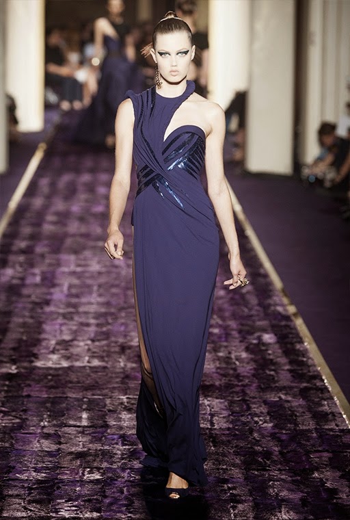 Runway Atelier Versace Fall-Winter 2014-2015 Haute Couture Collection ...