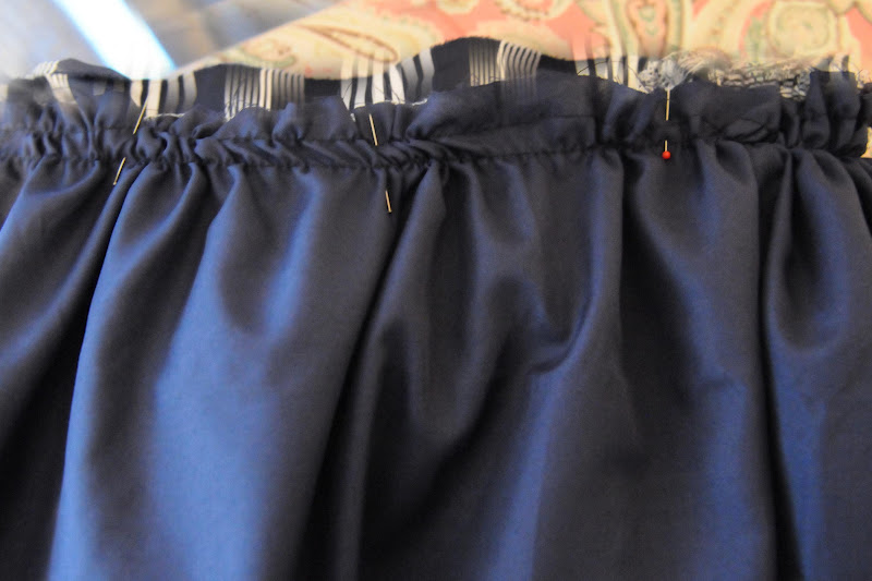Very Homemade: Gathered Skirt with Waistband, Exposed Zipper, and ...