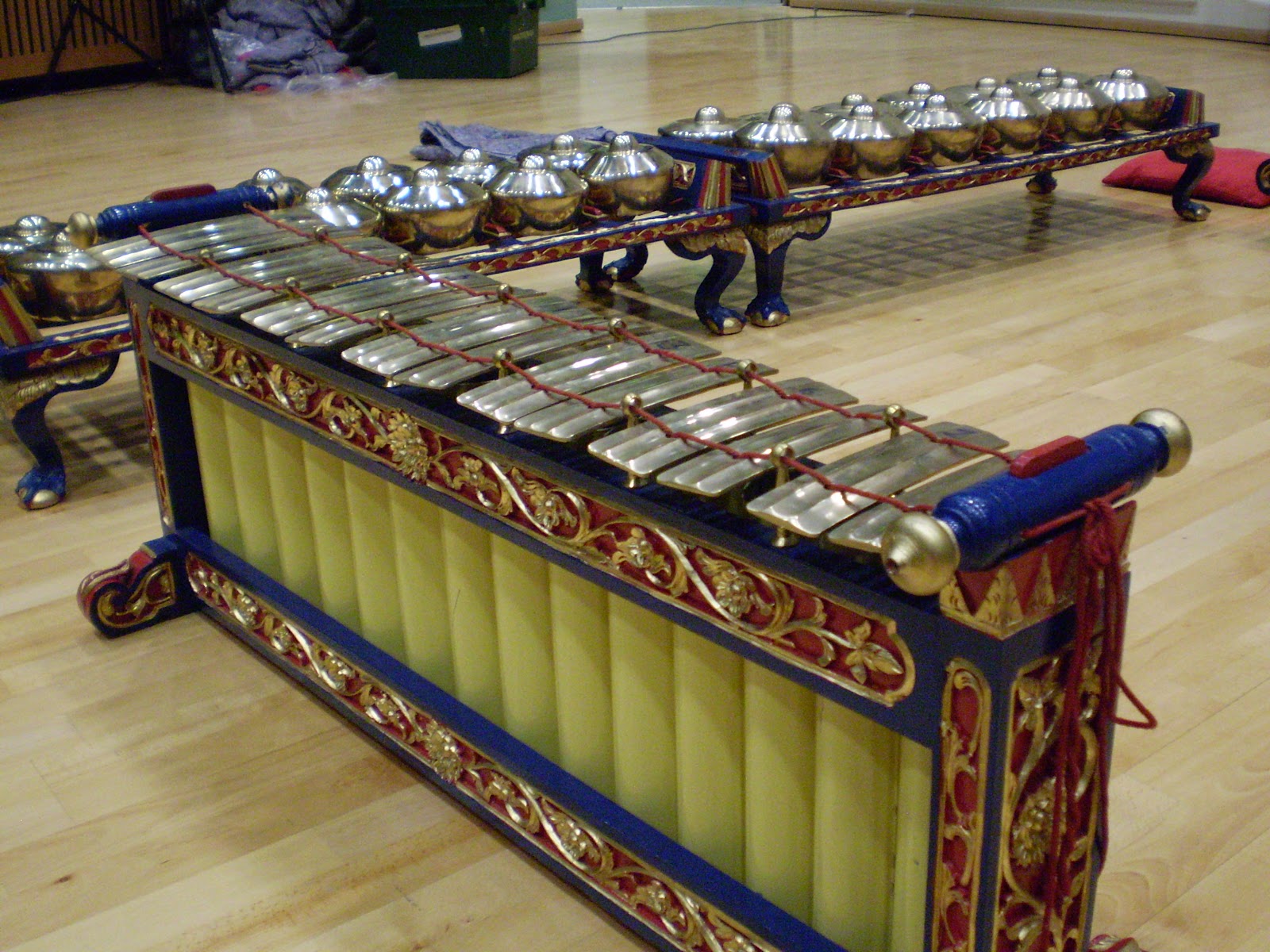Shannon on the Shannon: Gambling with Gamelan in 