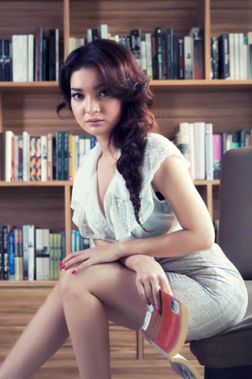 Fhoto Cewek Telanjang Foto Hot Model Cantik Dan Sexy Majalah Male Ayumi