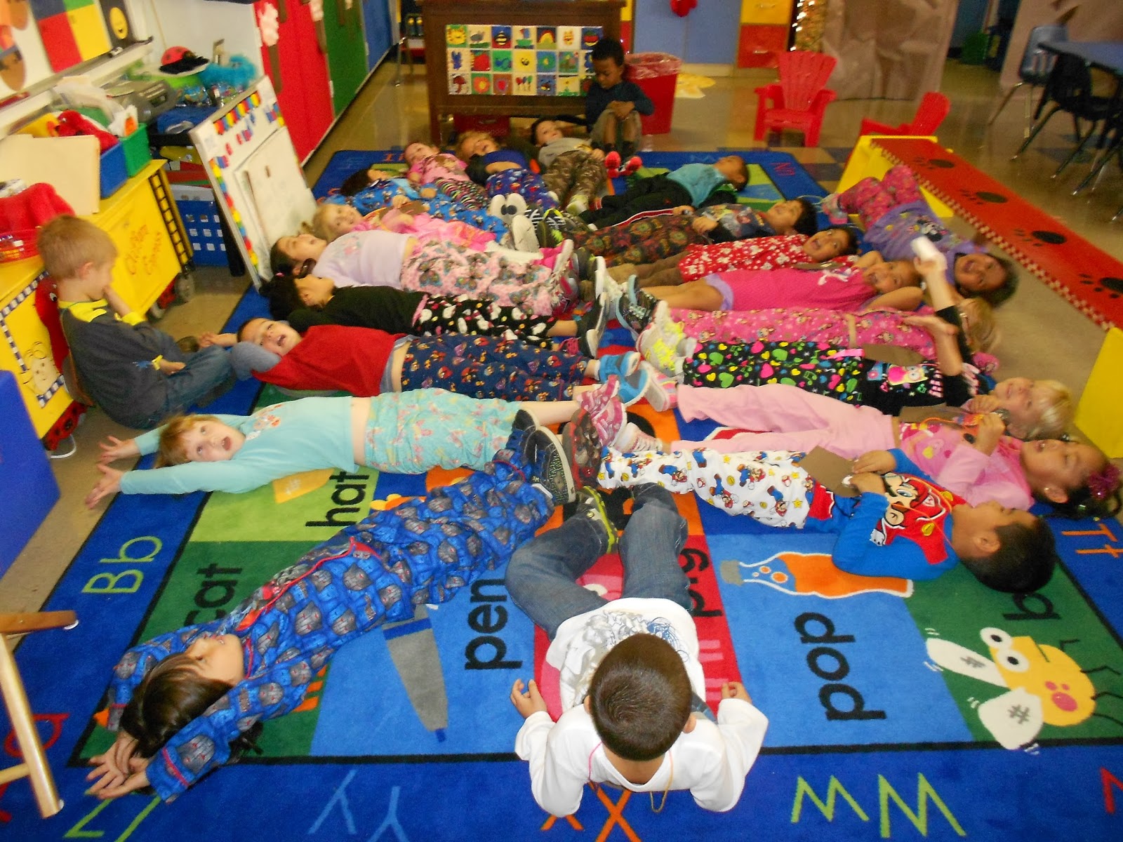 Mrs. Raemsch's Kindergarten Puppy Pals PAJAMA DAY!!