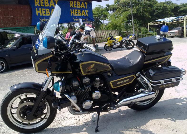honda cbx 750 polis malaysia