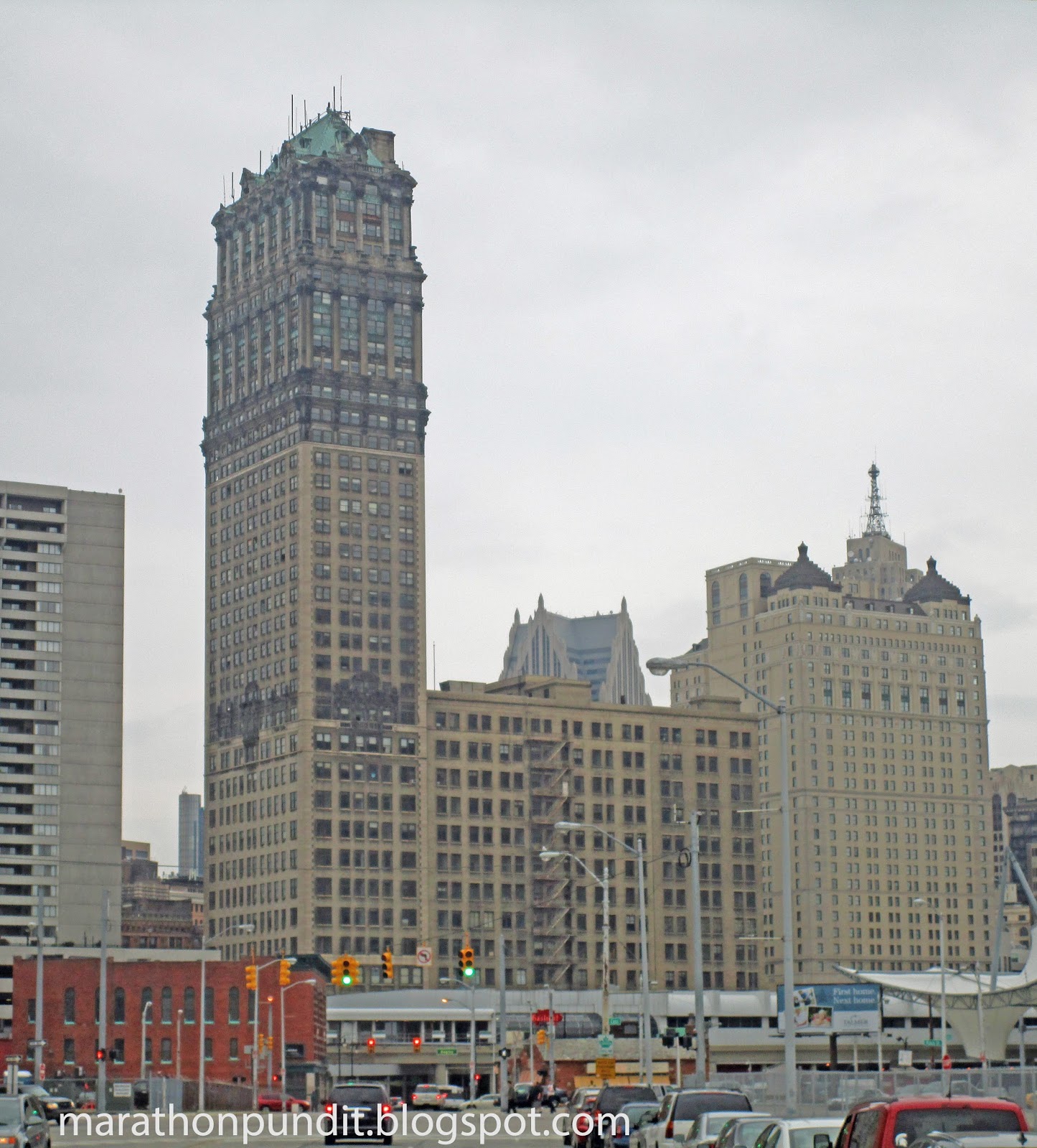 Marathon Pundit Detroit Celebrates As Abandoned Book Tower Gets Roof Lights