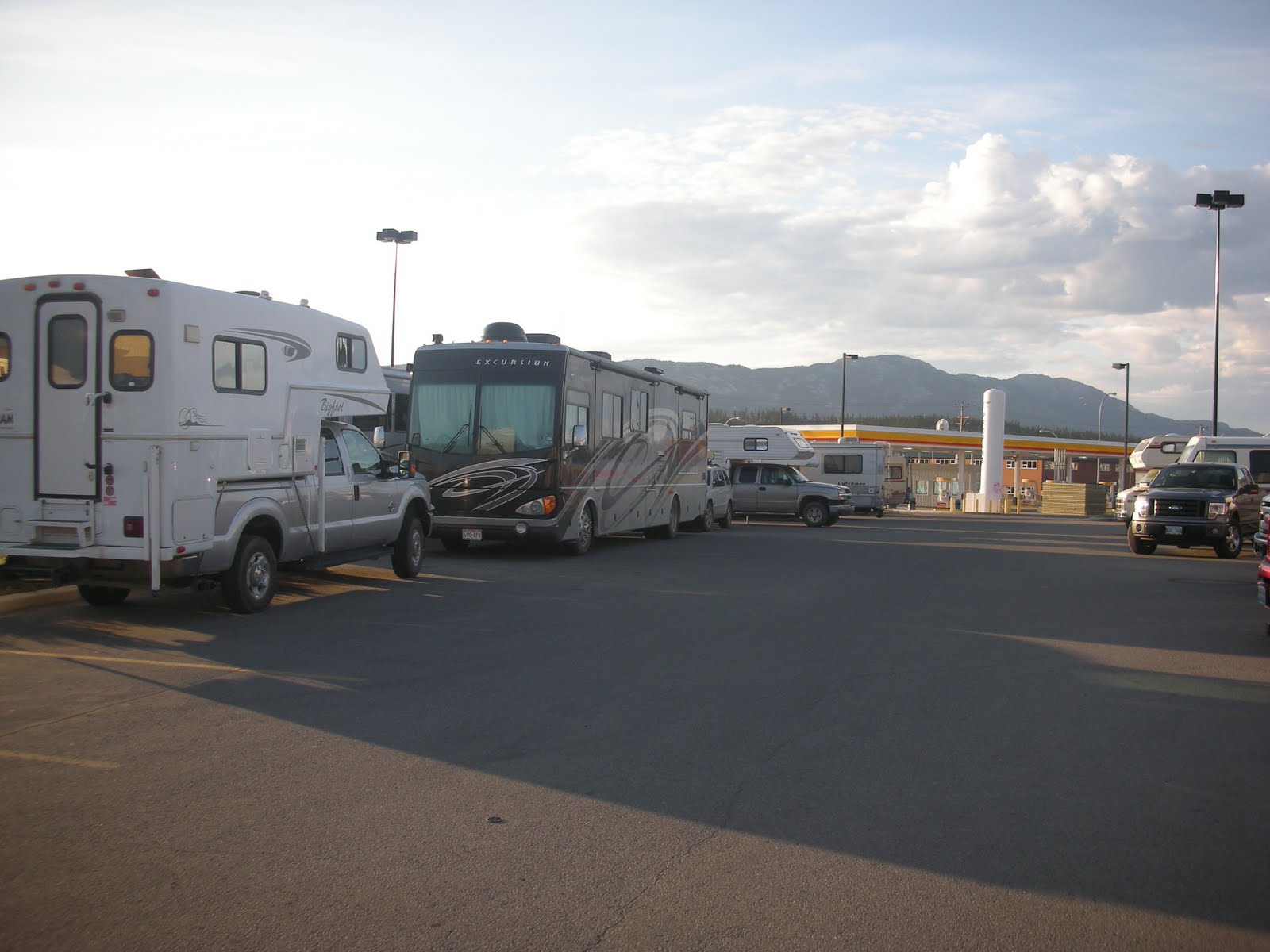 Don and Abby's 2011 Alaska Trip Watson Lake to Tok Alaska