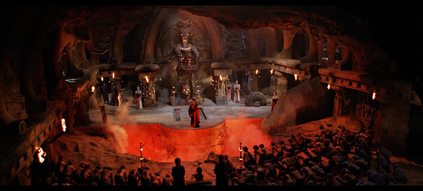 Cine Ouro INDIANA JONES E O TEMPLO DA PERDIÇÃO (1984)