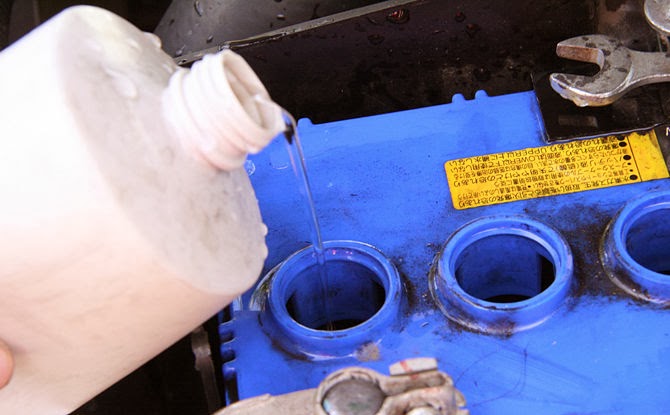 How To Add Battery Water To a Car Battery - How To Fix & Repair Things