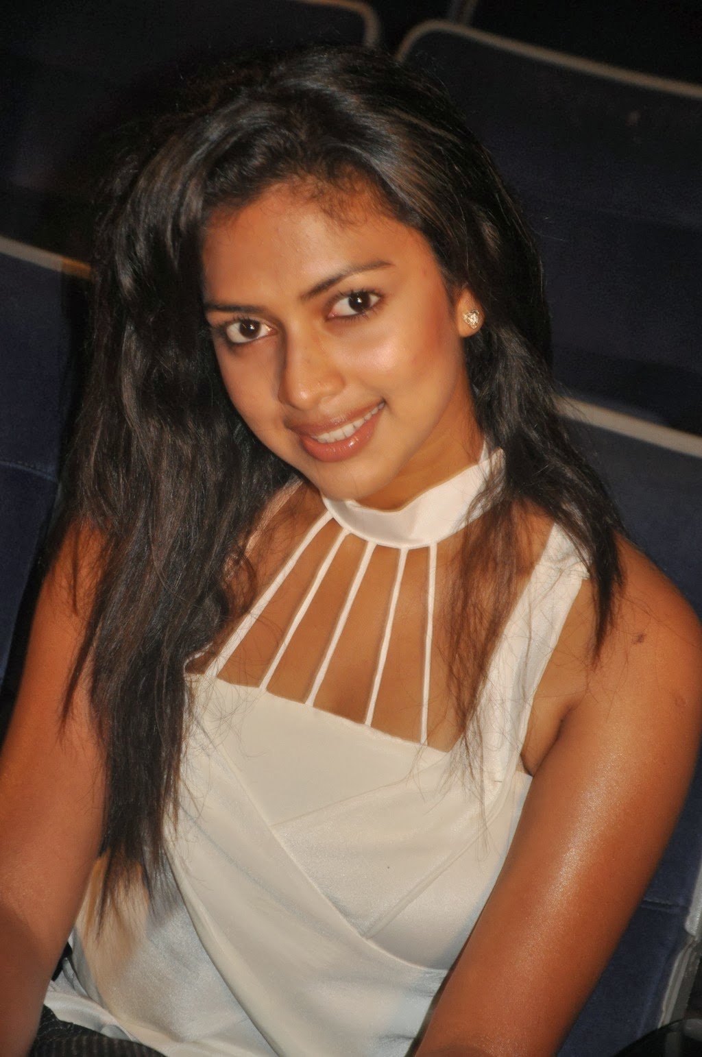 Indian Sex Stories: Indian Hot Actress Amala Paul Latest Exposing Hot