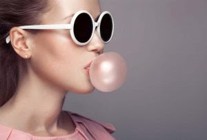 Check Out the Benefits You Will Derive From Chewing Gum Oral Health and Beyond