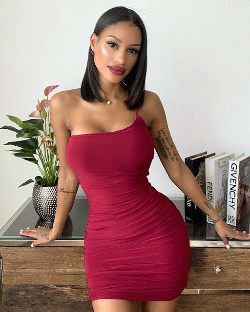 Fanny Neguesha Photos Fanny Neguesha Photos