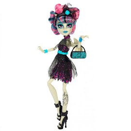 Monster High Rochelle Goyle Zombie Shake Doll