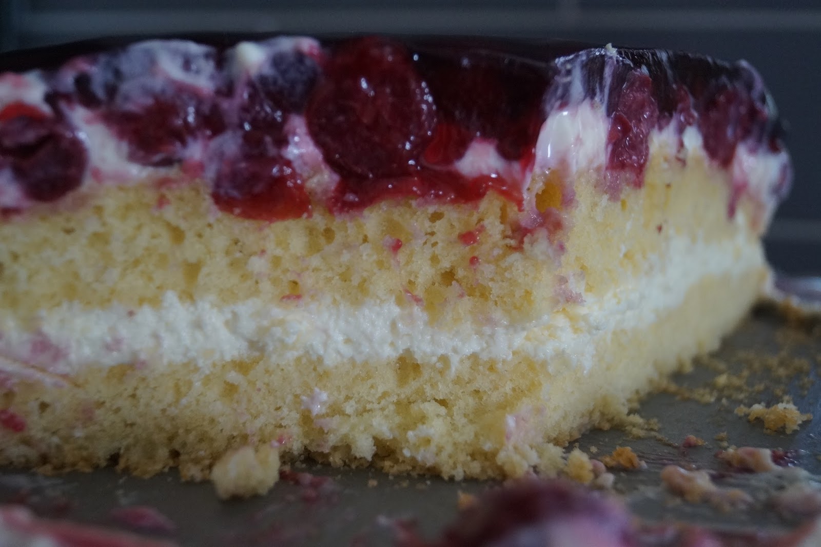 Rucki zucki Kirsch-Quark-Torte - Mit Kinderaugen ...