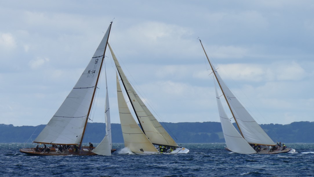 Zeiljacht RAN: Wedstrijd 12 meter klasse