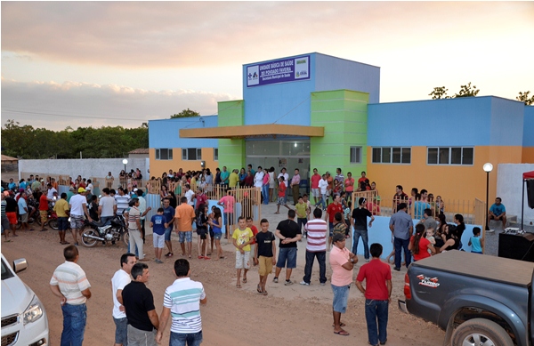 Prefeitura entrega nova UBS e calçamento em aniversário de Cocal - Imagem 2