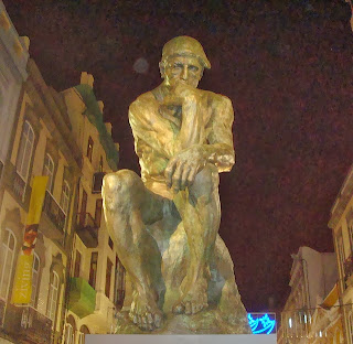 El pensador, de Rodin.