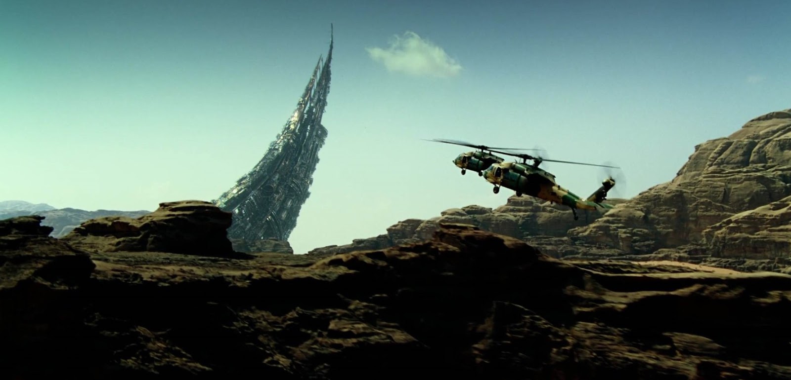 Transformers 3 Dark of the Moon 2011 720p BRRip Dual Audio