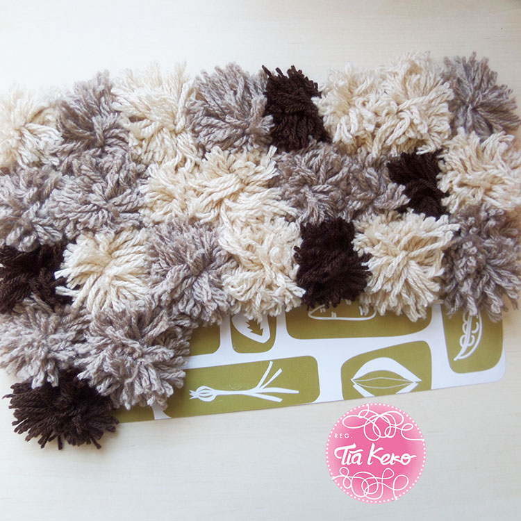 Tía Keko manualidades niños y pompones