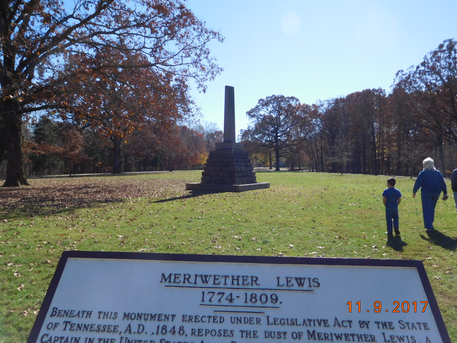 LEN AND GLORIA'S TRAVELS Natchez Trace Rv Park Hohenwald, TN (2017)