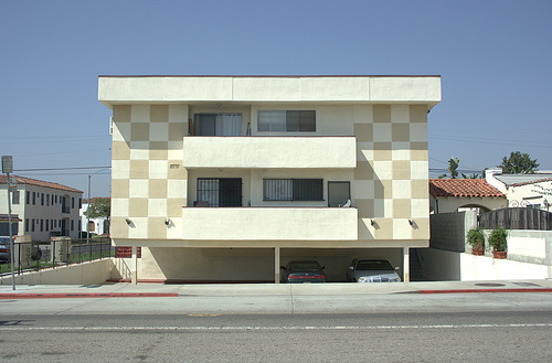 Nolan McGuire Dingbat Architecture 017-introducing-the-dingbat-the-lower-modernisms