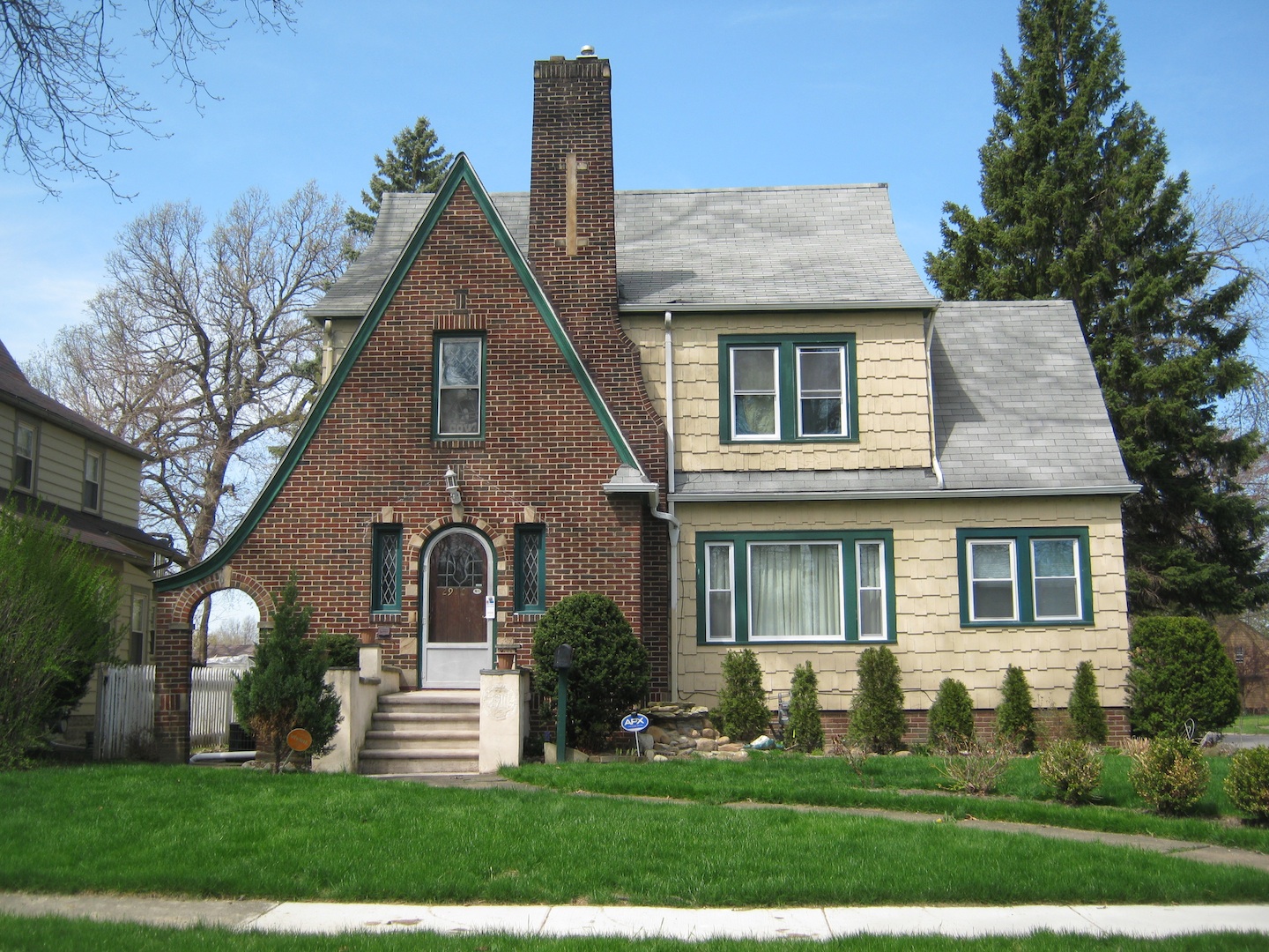 Brady's Bunch of Lorain County Nostalgia Lorain Model Home May 1931