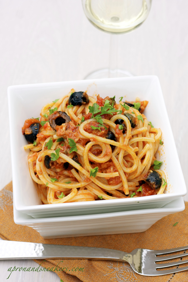 Spaghetti alla Puttanesca with Tuna and Castello Odescalchi of Bracciano