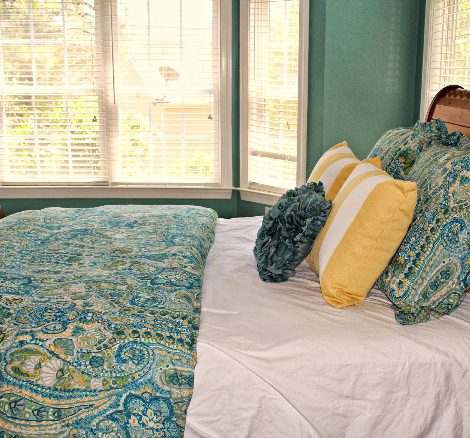 carolina on my mind Master Bedroom Yellow Striped Pillows