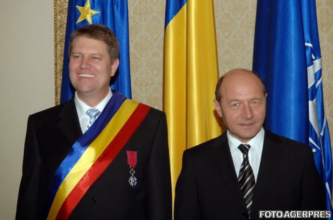 Poză cu Băsescu și Iohannis