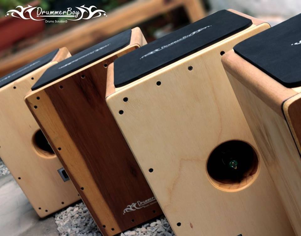 CAJON ELÉTRICO E ACÚSTICO Teixeira Musical