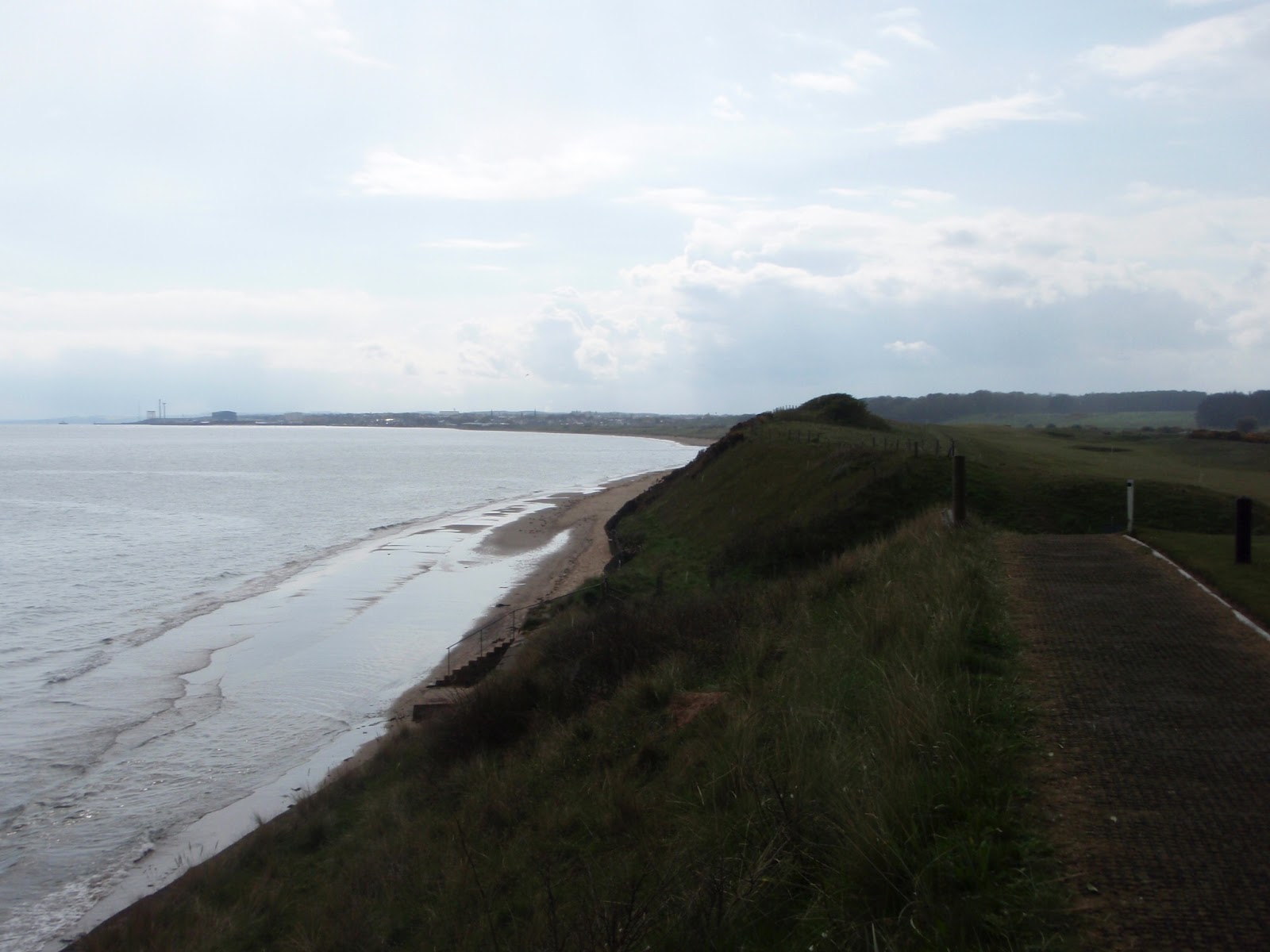 Travelin Bunny Fife Coastal Path Leven to Elie