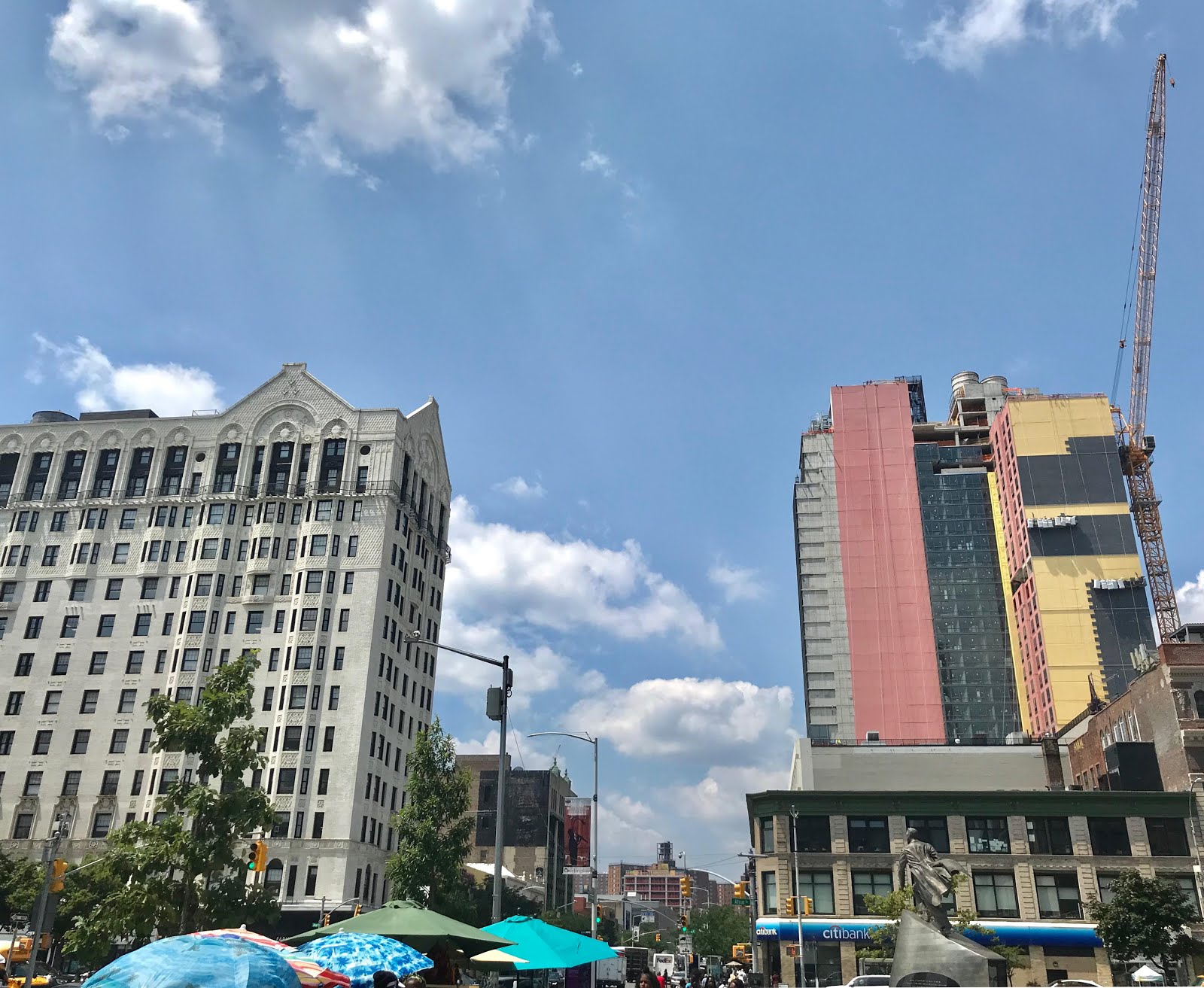 H A R L E M + B E S P O K E READ ROOFTOP BAR AT THE VICTORIA ON 125TH