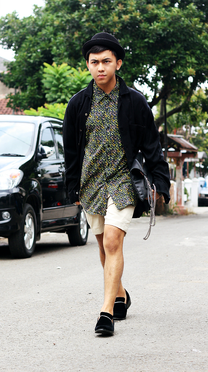 MEN'S FASHION BLOGGER INDONESIA IN COMME DES GARCONS