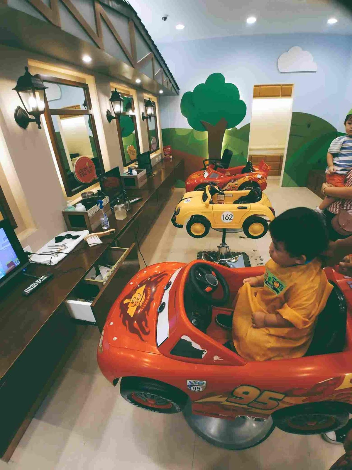 5 qualities that made us fall in love with Cuts 4 Tots Dad On The Move Family Travel Blog