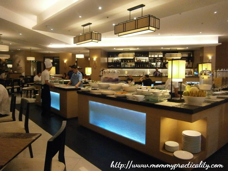 Breakfast Buffet at Quest Hotel Cebu Puso Bistro & Bar Mommy