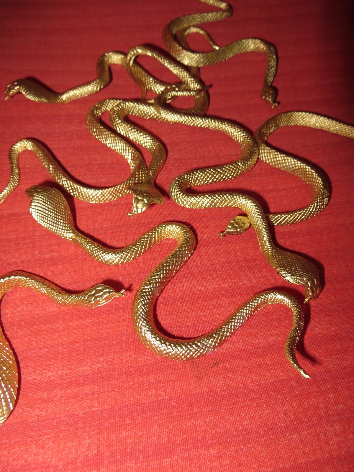 rubber snakes dollar tree